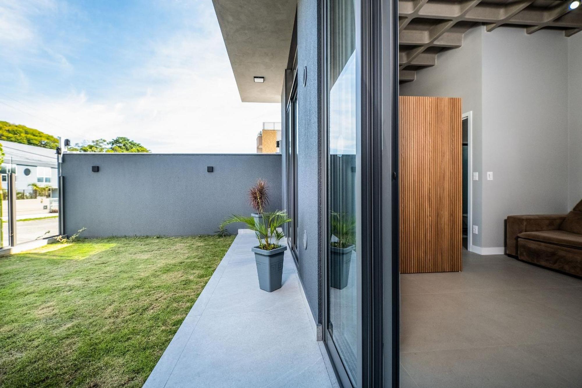 Top Studios Canasvieiras Tps Florianópolis 外观 照片